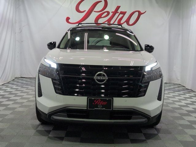 2026 Nissan Pathfinder — side profile view